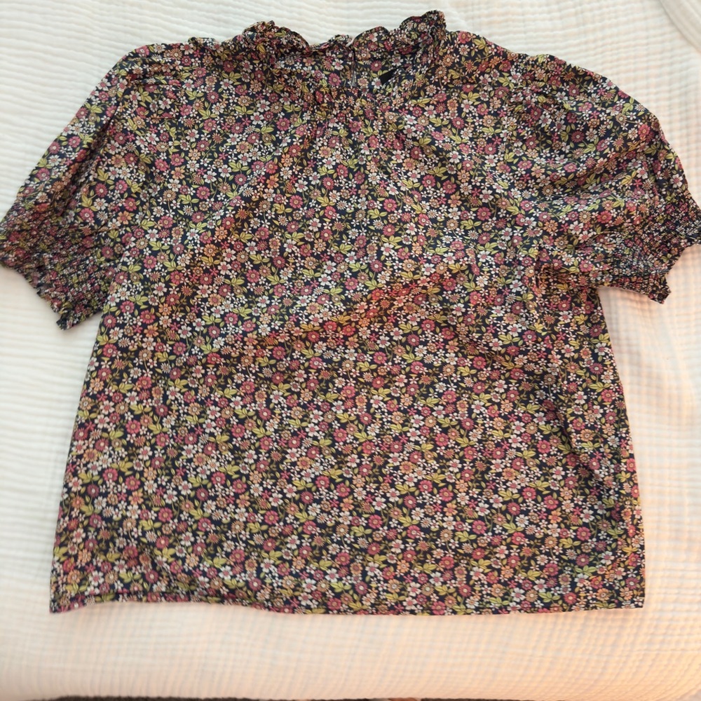 EUC J. Crew Floral Women's Top